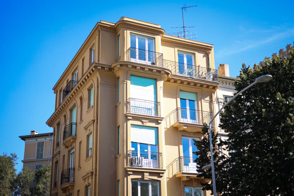 Nice : les prix de l'immobilier se sont envolés de 34% ces dernières années, dans quels quartiers faut-il investir pour s'y retrouver assez vite ? 1 Immobilier Cimiez