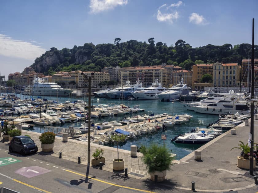Immobilier. Entre adresses bobos et pénurie de biens, comment le Port de Nice est devenu inaccessible aux Niçois 1 L’image actuelle n’a pas de texte alternatif. Le nom du fichier est : port-lympia-nice.jpg
